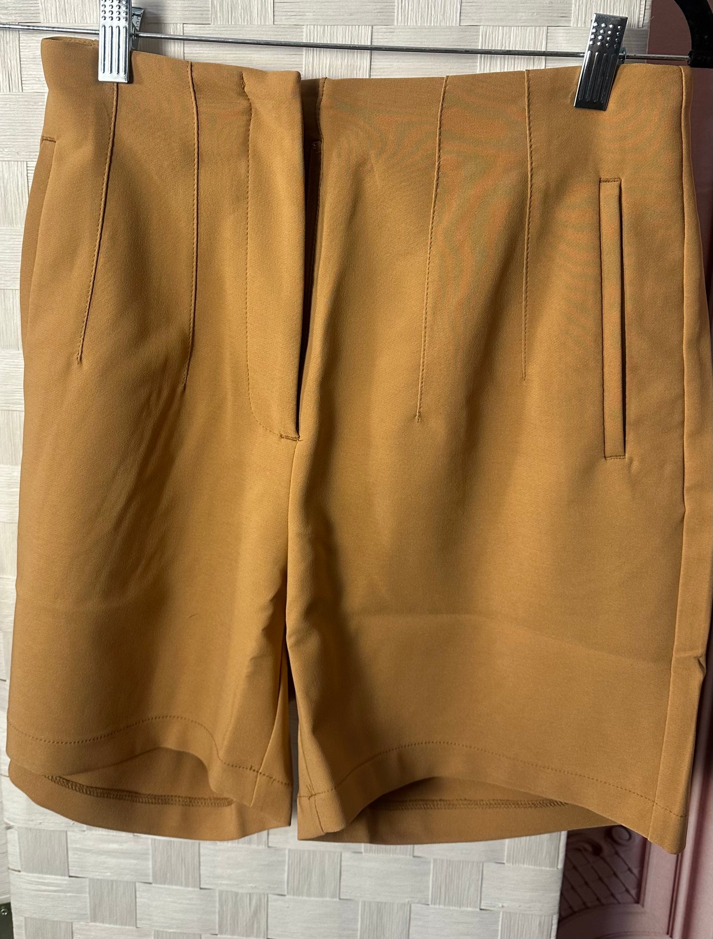 Taupe Zarah Short Tan