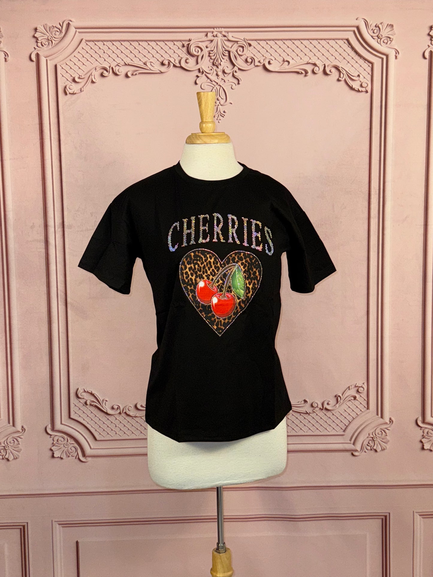 Black Bling Cheetah Heart Cherries