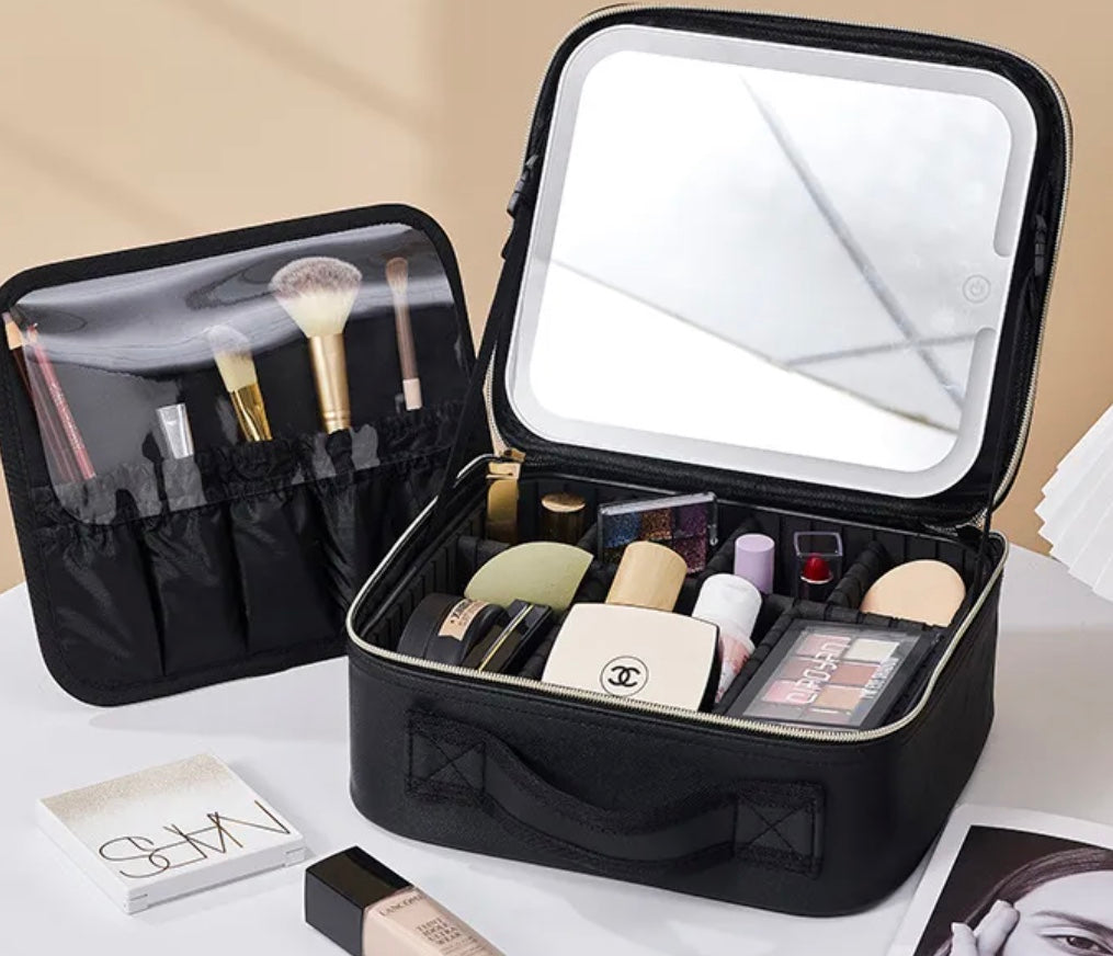 LED Mirror Cosmetic Bag