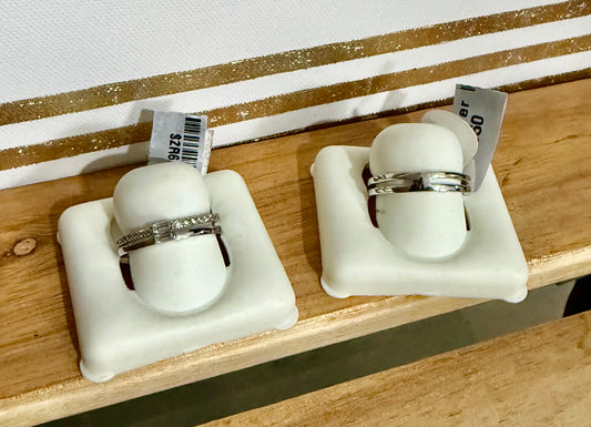 Paola Gabriela Rings