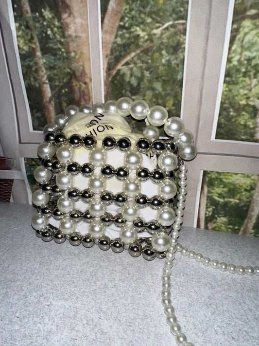 Silver White Pearls Purse