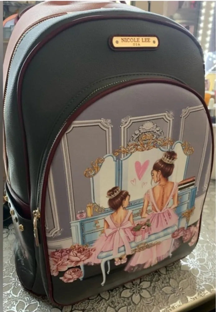 Doble Queens Backpack